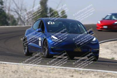 media/Nov-08-2025-Speed Ventures (Sat) [[1c7a6332f5]]/TC B/Session 2 (Turn 2)/